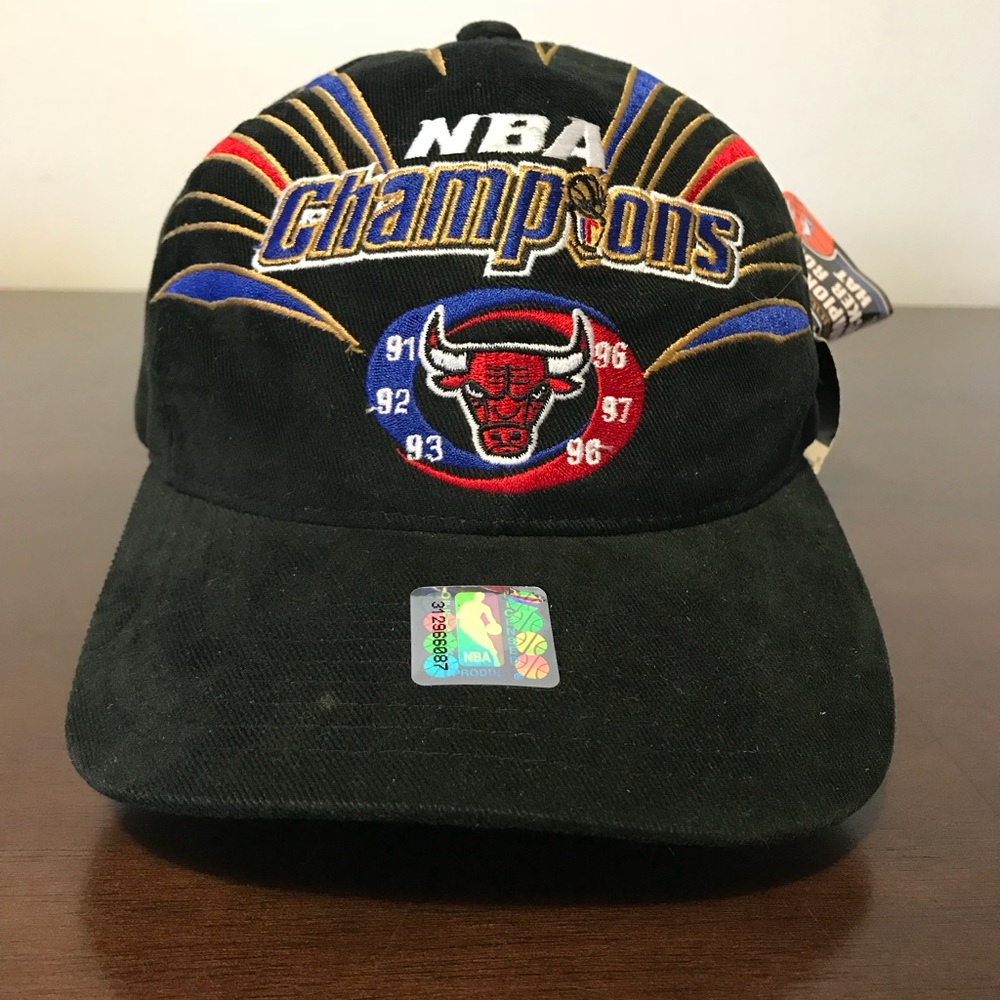 Vintage 1998 Chicago Bulls Champs Starter Hat
